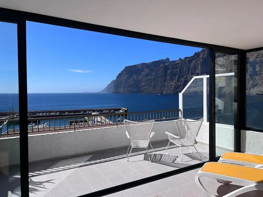 Stunning Cliffs And Ocean View In Los Gigantes Acantilado de los Gigantes