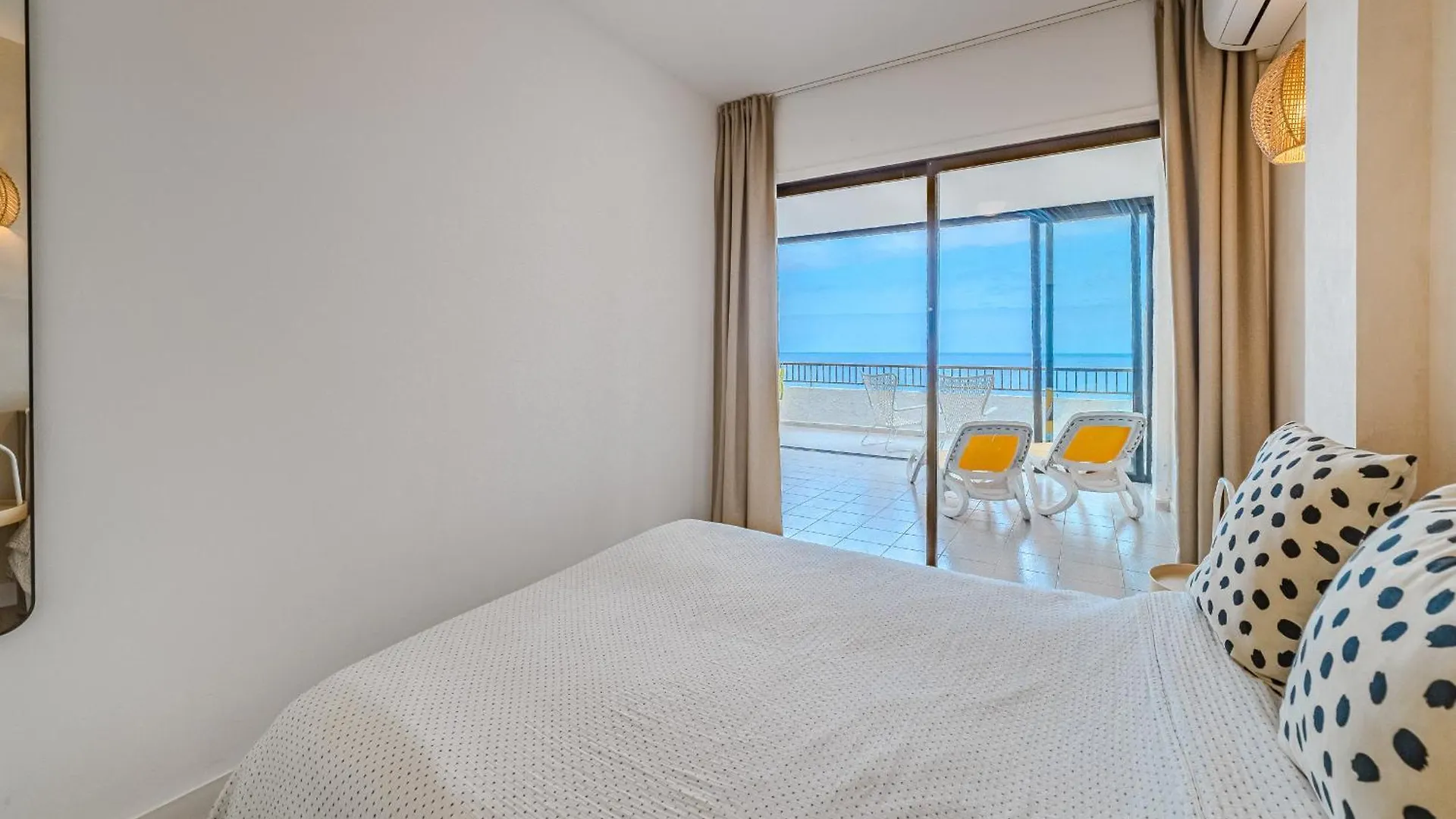 Stunning Cliffs And Ocean View In Los Gigantes Acantilado de los Gigantes Apartment